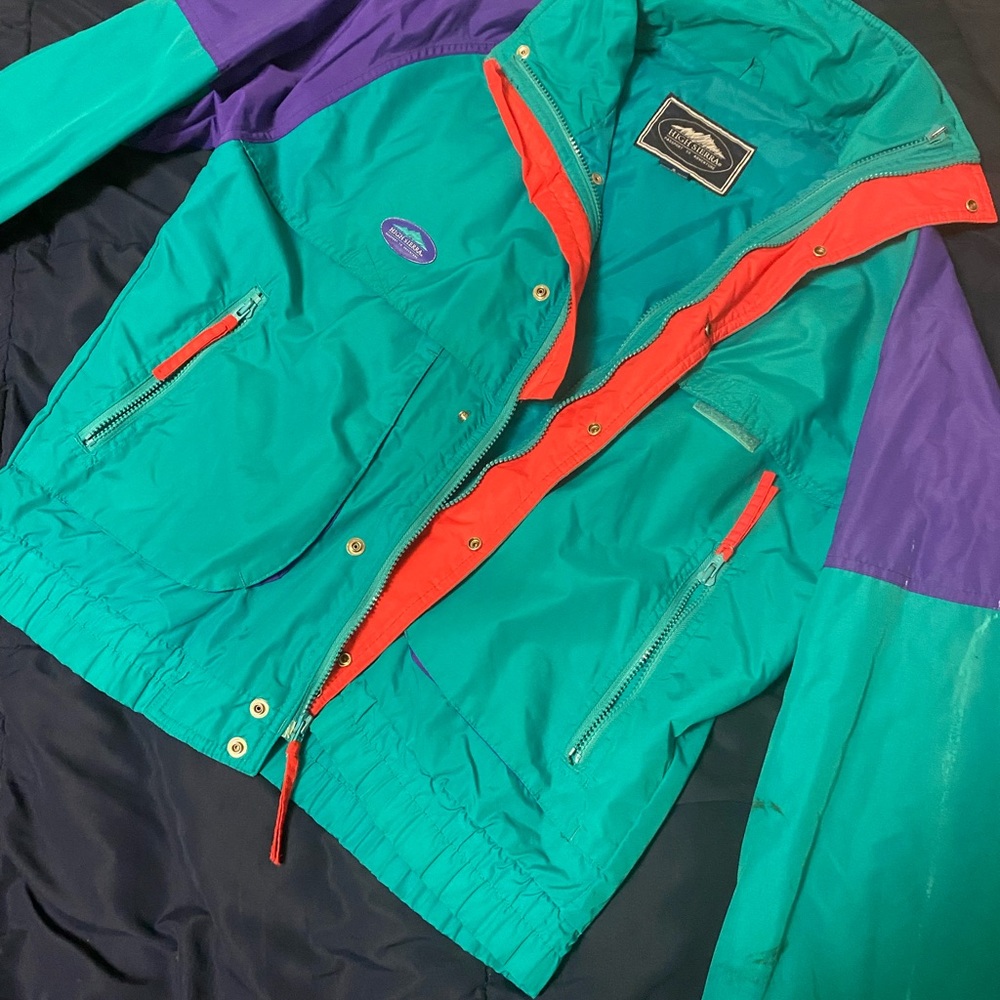 90s Vintage High Sierra Jacket Passport to Adventure
Bright Colors